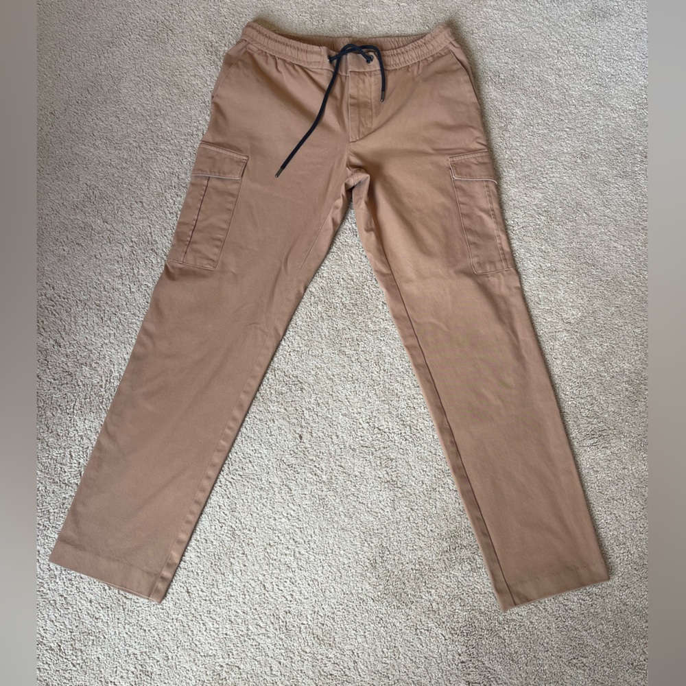 Men’s cargo drawstring pants by Hugo Boss in excellent condition. Size 30R.